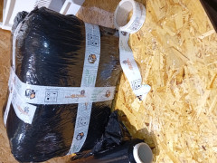 BUDWEISER  BUDVAR  12°   0,33 L. x 24 ks.   5% alkoholu. Balení  4 x 6 / 0,33L (6)